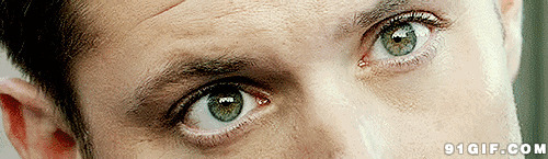 男人晶莹剔透的眼珠动态图