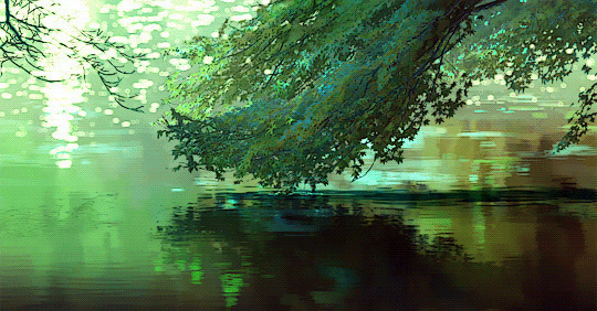 树叶抚水GIF图片