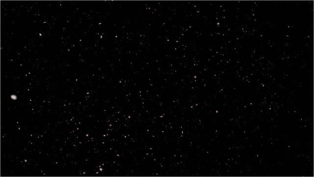 漆黑天空繁星点点GIF图片